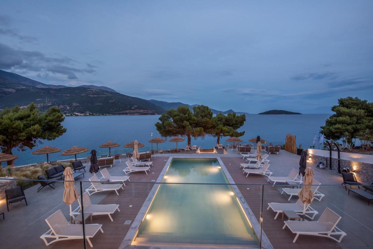 Trizonia Bay Hotel Luaran gambar