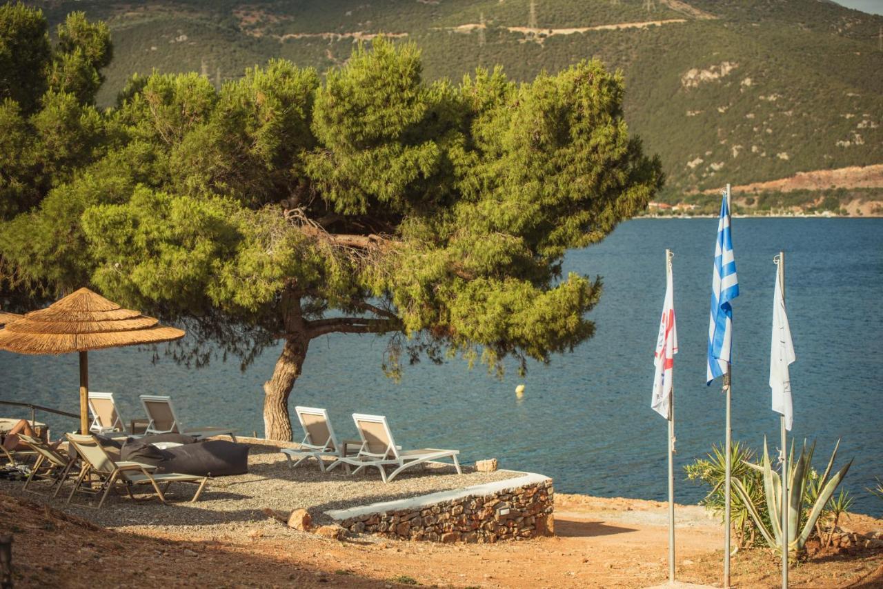 Trizonia Bay Hotel Luaran gambar